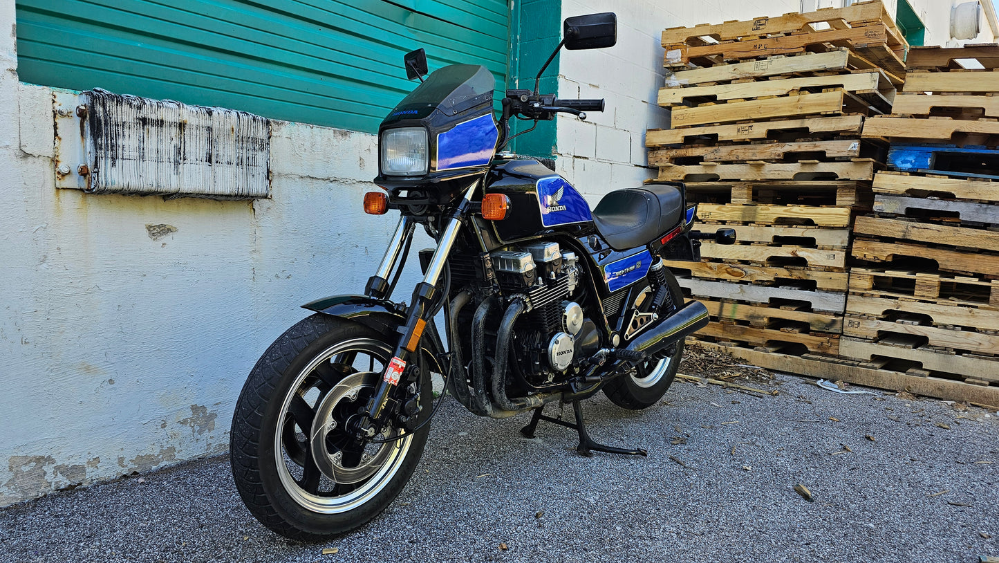 1985 Honda CB700SC Nighthawk