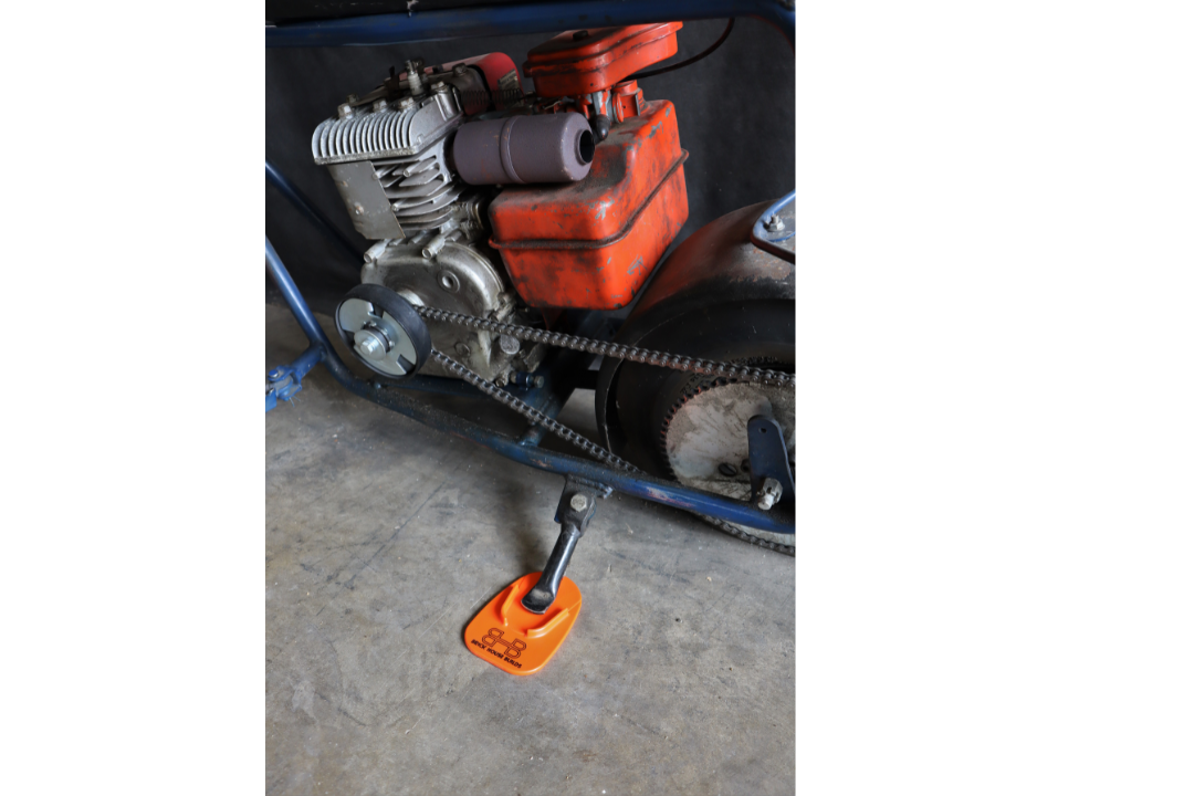 Brick House Builds Kickstand Pad