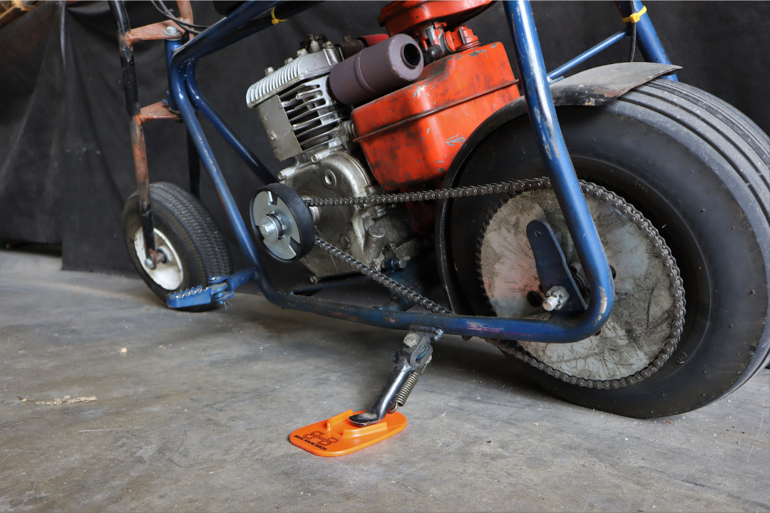 Brick House Builds Kickstand Pad